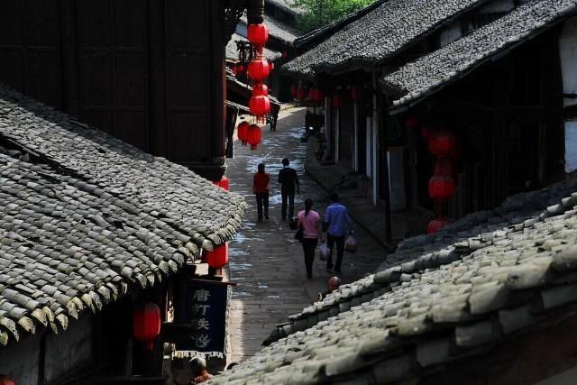 上海的女人在衣着妆容上都有哪些特点?- 一个专注于分享冷知识的平台